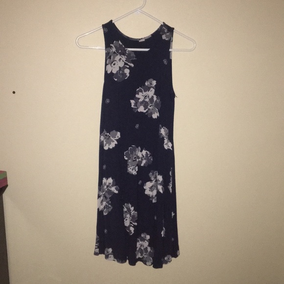Old Navy floral dress - Picture 1 of 3